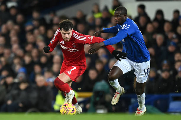 刺三中场同 刺三中场同