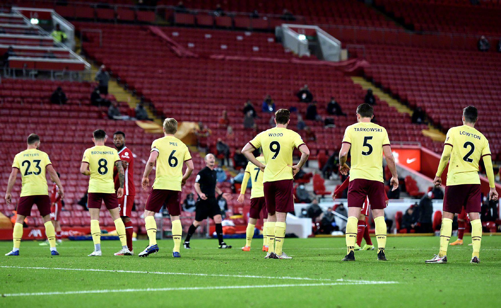 藏着巨大的 藏着巨大的